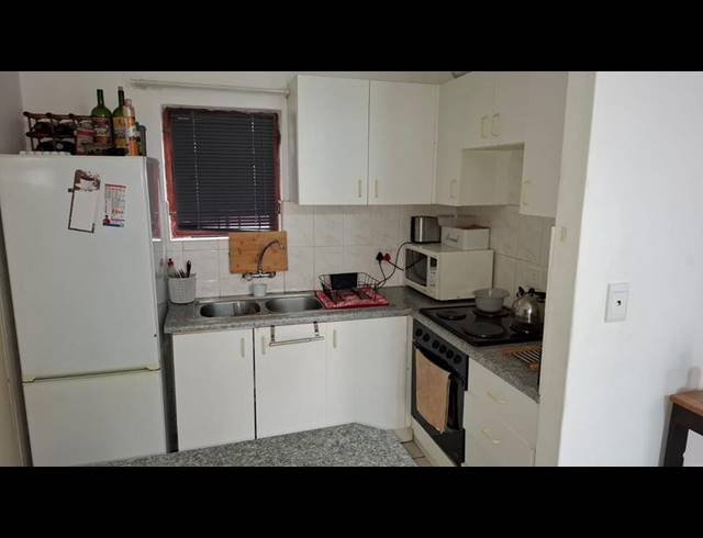 2 BEDROOM PROPERTY TO RENT IN VREDENBERG